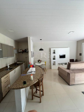 Imagem Casa com 3 Quartos à Venda, 80 m² em Santa Regina - Camboriú