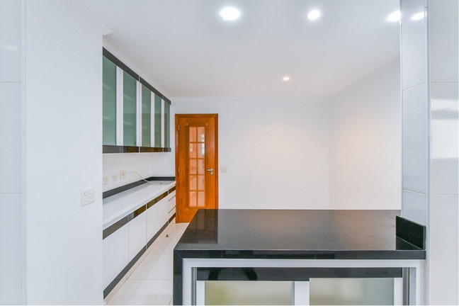 Imagem Apartamento com 3 Quartos à Venda, 214 m² em Itaim Bibi - São Paulo Imagem Apartamento com 3 Quartos à Venda, 214 m² em Itaim Bibi - São Paulo