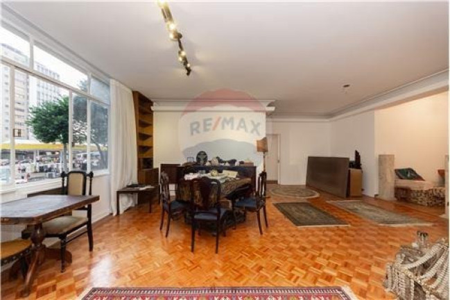 Apartamento com 3 Quartos à Venda, 180 m² em Jardim Paulista - São Paulo