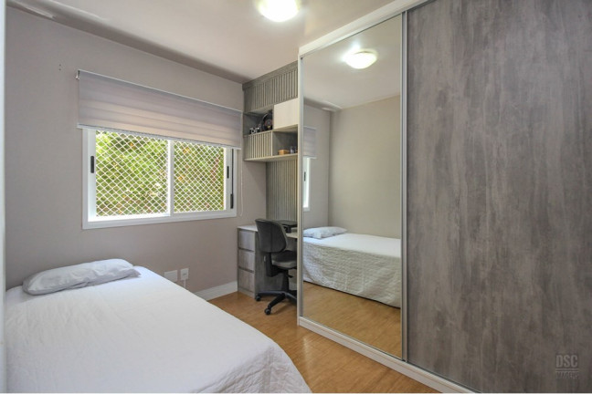 Imagem Apartamento com 3 Quartos à Venda, 67 m² em Guarujá - Porto Alegre Imagem Apartamento com 3 Quartos à Venda, 67 m² em Guarujá - Porto Alegre