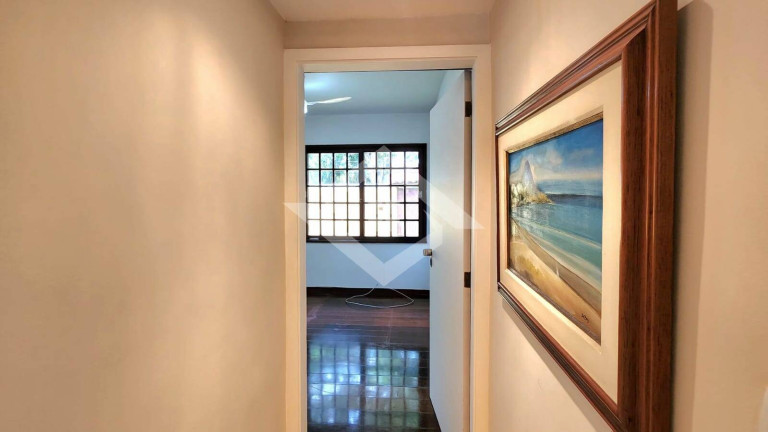 Imagem Casa com 4 Quartos à Venda, 340 m² em Barra Da Tijuca - Rio De Janeiro Imagem Casa com 4 Quartos à Venda, 340 m² em Barra Da Tijuca - Rio De Janeiro