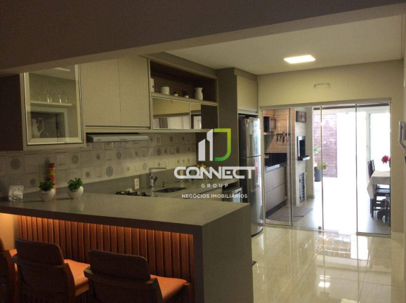 Imagem Casa com 3 Quartos à Venda, 300 m² em Centro - Itajaí Imagem Casa com 3 Quartos à Venda, 300 m² em Centro - Itajaí