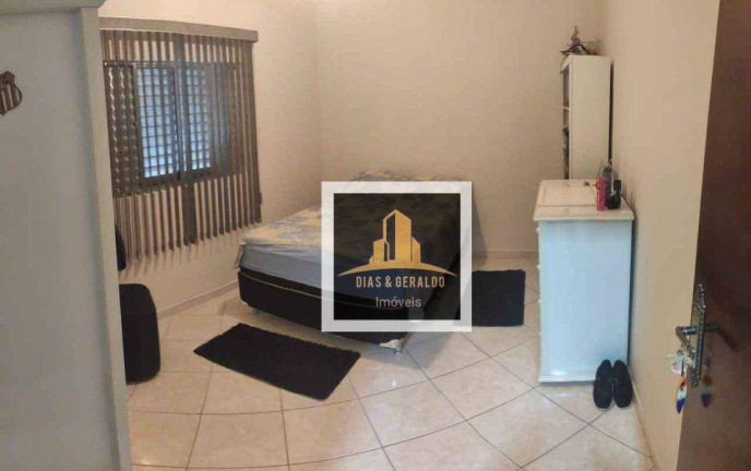 Imagem Sobrado com 3 Quartos à Venda, 98 m² em Residencial União - São José Dos Campos Imagem Sobrado com 3 Quartos à Venda, 98 m² em Residencial União - São José Dos Campos
