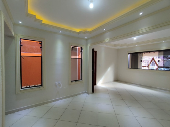 Imagem Sobrado com 3 Quartos à Venda, 215 m² em Alto Do Cardoso - Pindamonhangaba Imagem Sobrado com 3 Quartos à Venda, 215 m² em Alto Do Cardoso - Pindamonhangaba