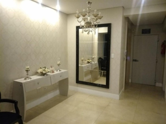 Imagem Imóvel com 3 Quartos à Venda, 115 m² em Centro - Balneário Camboriú Imagem Imóvel com 3 Quartos à Venda, 115 m² em Centro - Balneário Camboriú