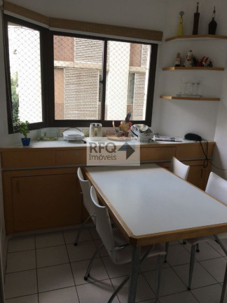 Imagem Imóvel com 3 Quartos para Alugar, 220 m² em Jardins - São Paulo