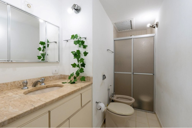 Imagem Casa de Condomínio com 3 Quartos à Venda, 180 m² em Vila Olímpia - São Paulo