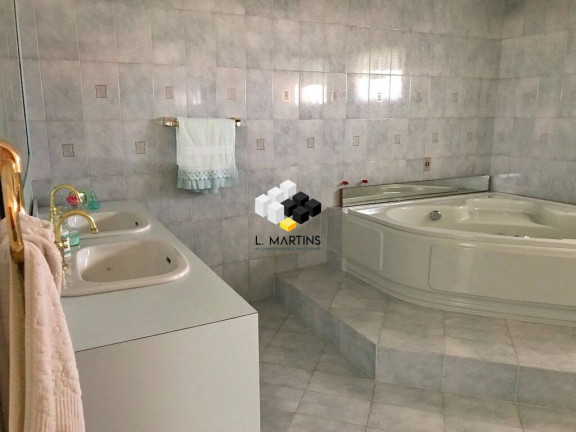 Imagem Casa com 3 Quartos à Venda, 558 m² em Igara - Canoas Imagem Casa com 3 Quartos à Venda, 558 m² em Igara - Canoas