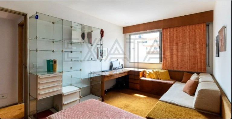 Imagem Imóvel com 3 Quartos à Venda, 137 m² em Itaim Bibi - São Paulo Imagem Imóvel com 3 Quartos à Venda, 137 m² em Itaim Bibi - São Paulo
