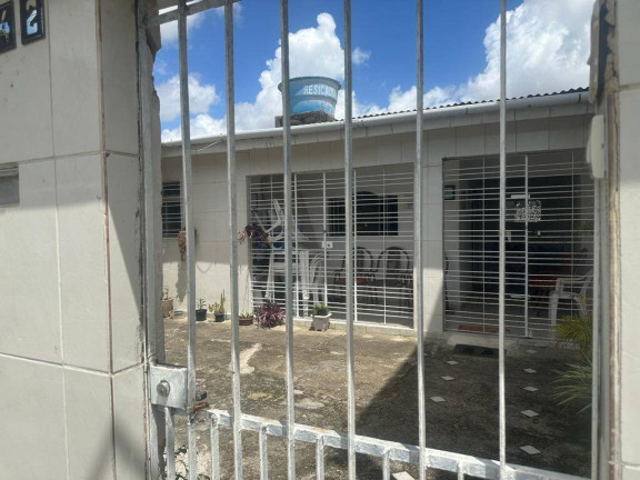 Casa com 3 Quartos à Venda, 200 m² em Ibura - Recife
