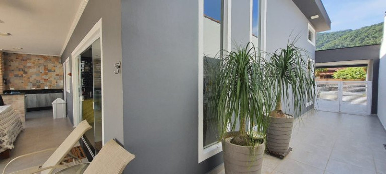 Imagem Casa com 4 Quartos à Venda, 220 m² em Mar Verde - Caraguatatuba Imagem Casa com 4 Quartos à Venda, 220 m² em Mar Verde - Caraguatatuba