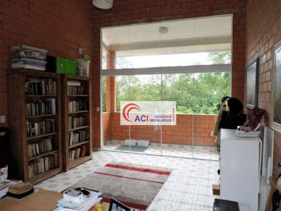 Imagem Casa com 4 Quartos à Venda, 205 m² em Granja Viana - Embu Das Artes Imagem Casa com 4 Quartos à Venda, 205 m² em Granja Viana - Embu Das Artes