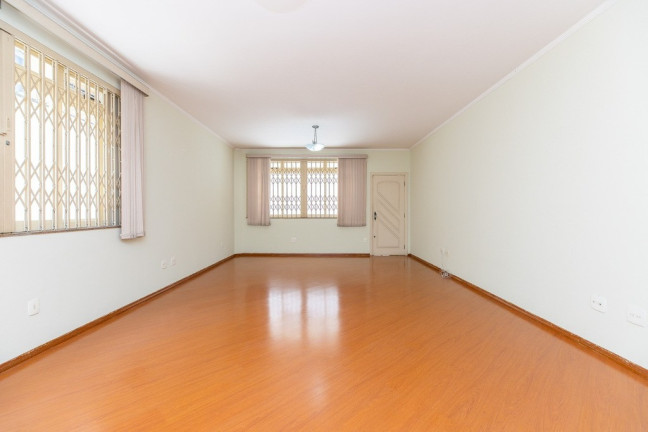Imagem Casa com 4 Quartos à Venda, em Moema - São Paulo Imagem Casa com 4 Quartos à Venda, em Moema - São Paulo
