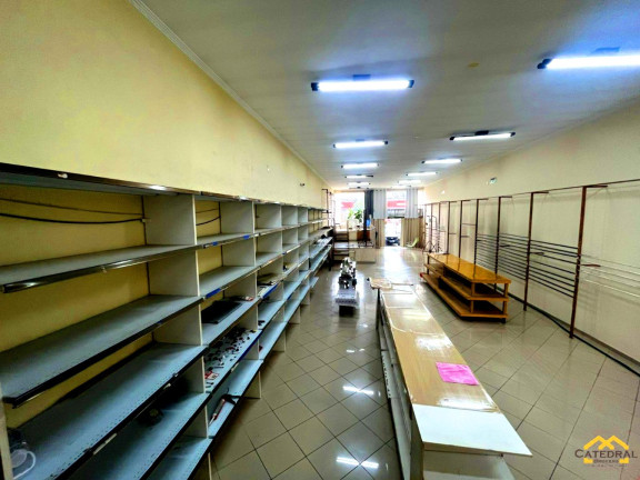 Imagem Imóvel com 2 Quartos à Venda, 566 m² em Vila Arens Ii - Jundiaí Imagem Imóvel com 2 Quartos à Venda, 566 m² em Vila Arens Ii - Jundiaí
