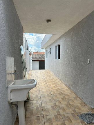 Imagem Casa com 2 Quartos à Venda, 130 m² em Jardim Alvinópolis - Atibaia Imagem Casa com 2 Quartos à Venda, 130 m² em Jardim Alvinópolis - Atibaia