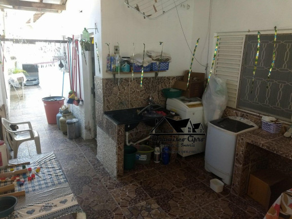 Imagem Casa com 3 Quartos à Venda, 155 m² em Vila Galvão - Guaratinguetá Imagem Casa com 3 Quartos à Venda, 155 m² em Vila Galvão - Guaratinguetá