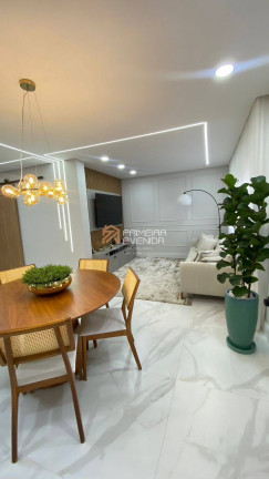 Sobrado com 3 Quartos à Venda, 210 m² em Jardim Oriente - São José Dos Campos