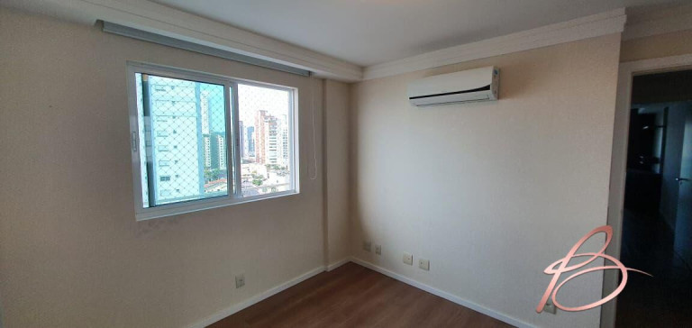 Imagem Apartamento com 3 Quartos à Venda, 104 m² em Centro - Itajaí