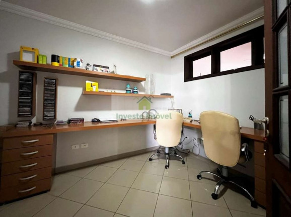 Imagem Casa de Condomínio com 3 Quartos à Venda, 361 m² em Granja Viana - Cotia