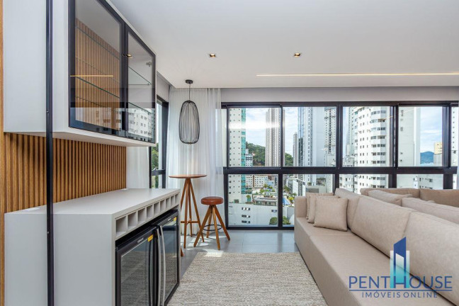 Imagem Apartamento com 4 Quartos à Venda, 136 m² em Pioneiros - Balneário Camboriú Imagem Apartamento com 4 Quartos à Venda, 136 m² em Pioneiros - Balneário Camboriú