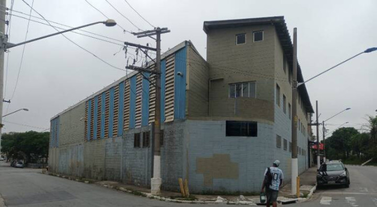 Galpão à Venda, 1.800 m² em Vila Nogueira - Diadema