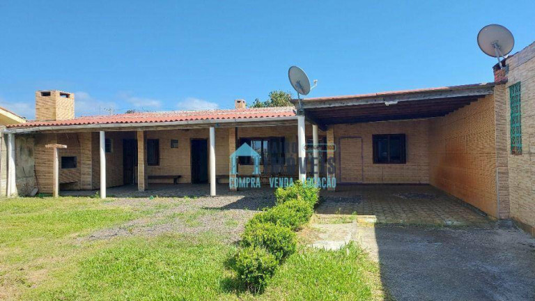 Casa com 4 Quartos à Venda, 450 m² em Centro - Balneário Pinhal