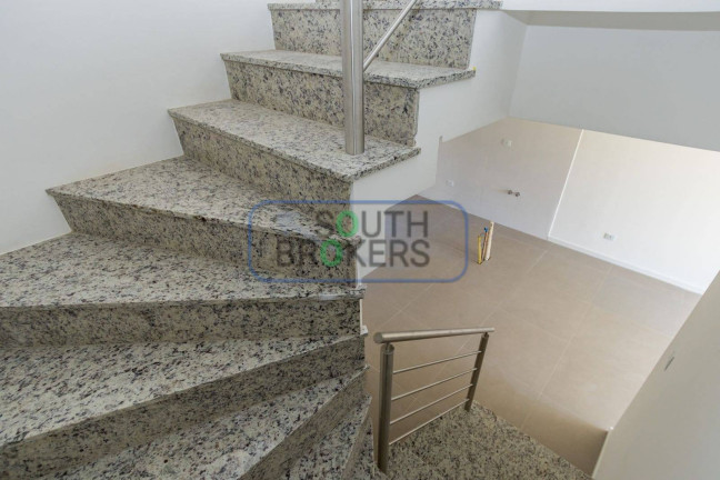 Imagem Casa com 3 Quartos à Venda, 138 m² em Pilarzinho - Curitiba Imagem Casa com 3 Quartos à Venda, 138 m² em Pilarzinho - Curitiba