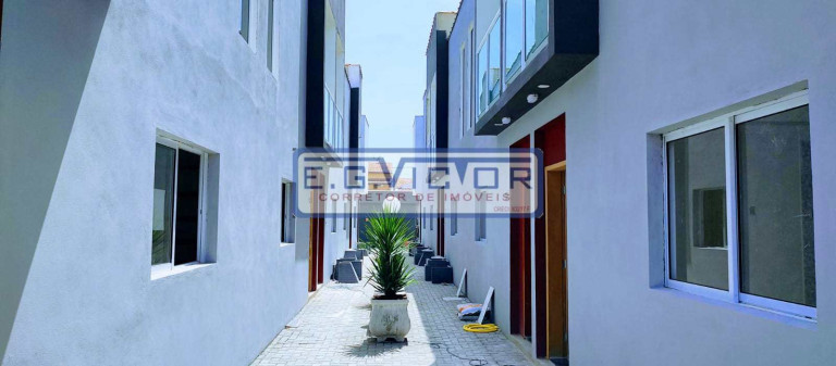 Imagem Sobrado com 2 Quartos à Venda, 63 m² em Belas Artes - Itanhaém Imagem Sobrado com 2 Quartos à Venda, 63 m² em Belas Artes - Itanhaém