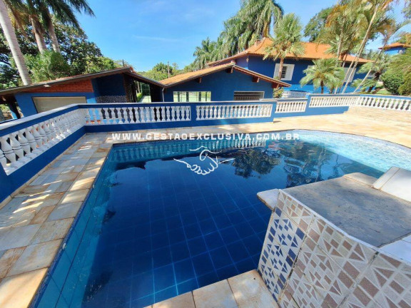 Imagem Chácara com 8 Quartos à Venda, 9.800 m² em Moenda - Itatiba