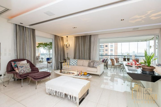 Apartamento com 3 Quartos à Venda, 216 m² em Jardim Vila Mariana - São Paulo