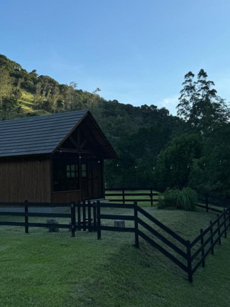 Imagem Imóvel com 2 Quartos à Venda, 100 m² em Vargem Do Cedro - São Martinho