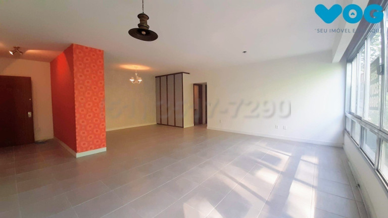 Imagem Imóvel com 3 Quartos à Venda, 133 m² em Moinhos De Vento - Porto Alegre