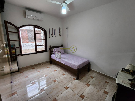 Imagem Casa com 3 Quartos à Venda, 180 m² em Parque Balneário Oásis - Peruíbe Imagem Casa com 3 Quartos à Venda, 180 m² em Parque Balneário Oásis - Peruíbe