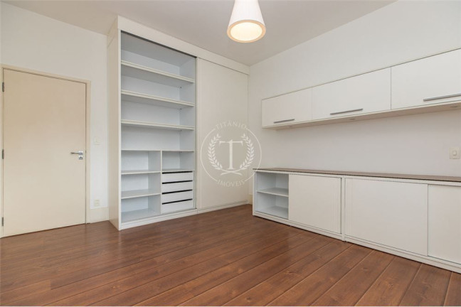Imagem Apartamento com 2 Quartos à Venda, 180 m² em Cerqueira César - São Paulo Imagem Apartamento com 2 Quartos à Venda, 180 m² em Cerqueira César - São Paulo