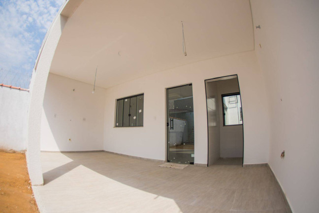 Imagem Sobrado com 3 Quartos à Venda, em Jardim Oásis - Taubaté Imagem Sobrado com 3 Quartos à Venda, em Jardim Oásis - Taubaté