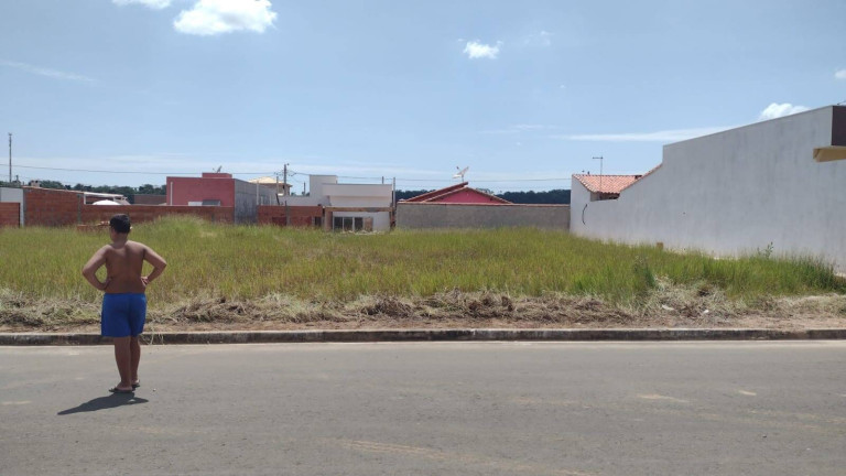 Imagem Terreno à Venda, 250 m² em Adonai - Porangaba Imagem Terreno à Venda, 250 m² em Adonai - Porangaba
