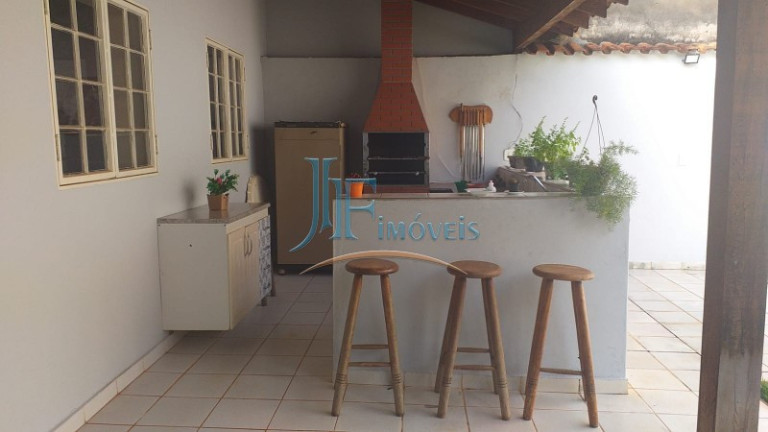 Imagem Casa com 5 Quartos à Venda, 221 m² em Lagoinha - Ribeirão Preto Imagem Casa com 5 Quartos à Venda, 221 m² em Lagoinha - Ribeirão Preto
