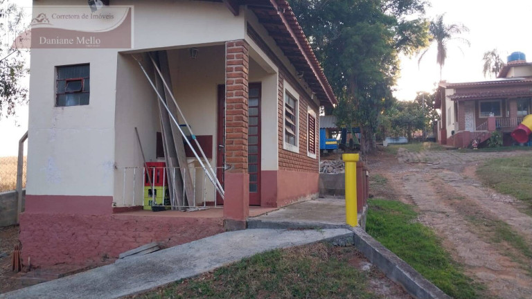 Imagem Chácara com 8 Quartos à Venda, 1.392 m² em Chácaras Santo André - Bragança Paulista Imagem Chácara com 8 Quartos à Venda, 1.392 m² em Chácaras Santo André - Bragança Paulista