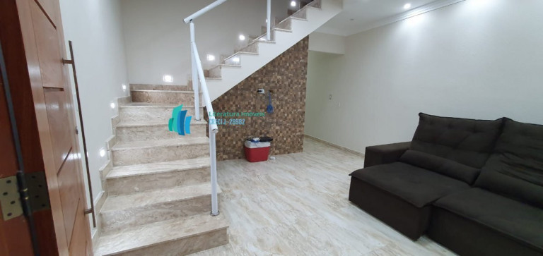 Imagem Casa com 5 Quartos para Alugar ou Temporada, em Centro - Itanhaém Imagem Casa com 5 Quartos para Alugar ou Temporada, em Centro - Itanhaém