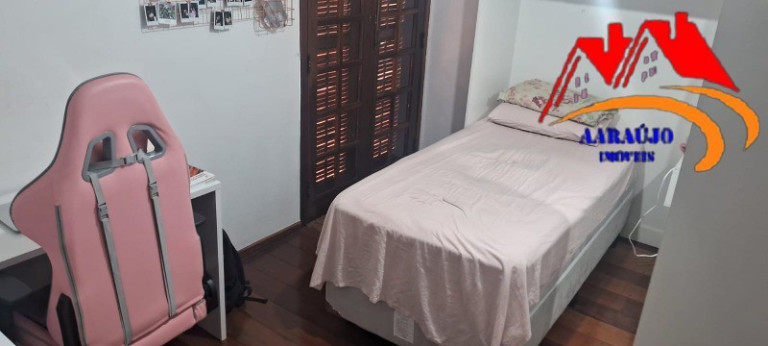 Imagem Casa com 3 Quartos à Venda, 234 m² em Cipava - Osasco Imagem Casa com 3 Quartos à Venda, 234 m² em Cipava - Osasco