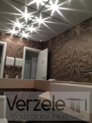Imagem Apartamento com 4 Quartos à Venda, 140 m² em Centro - Balneário Camboriú Imagem Apartamento com 4 Quartos à Venda, 140 m² em Centro - Balneário Camboriú