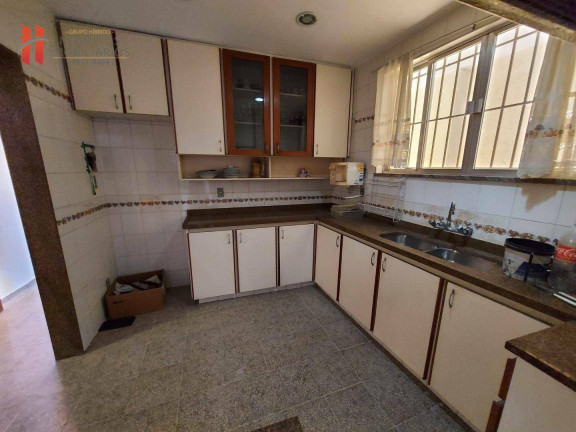 Imagem Casa com 5 Quartos à Venda, 300 m² em Jardim Vinte E Cinco De Agosto - Duque De Caxias Imagem Casa com 5 Quartos à Venda, 300 m² em Jardim Vinte E Cinco De Agosto - Duque De Caxias