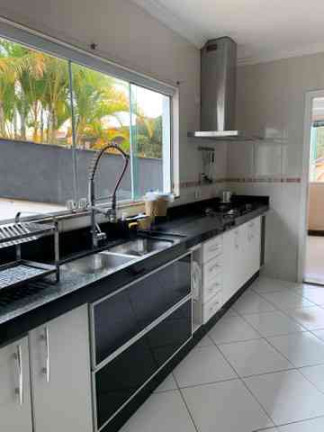 Imagem Casa com 4 Quartos à Venda, 500 m² em Aruã - Mogi Das Cruzes Imagem Casa com 4 Quartos à Venda, 500 m² em Aruã - Mogi Das Cruzes
