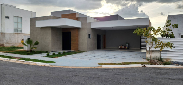 Imagem Casa à Venda, 217 m² em Condomínio Primor Das Torres - Cuiabá Imagem Casa à Venda, 217 m² em Condomínio Primor Das Torres - Cuiabá