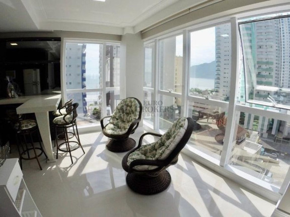 Imagem Apartamento com 3 Quartos à Venda, 136 m² em Centro - Balneário Camboriú Imagem Apartamento com 3 Quartos à Venda, 136 m² em Centro - Balneário Camboriú