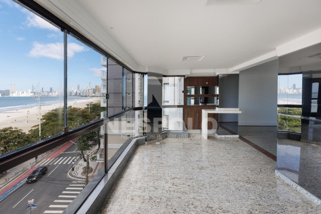 Imagem Apartamento com 2 Quartos para Alugar, 150 m² em Centro - Balneario Camboriu