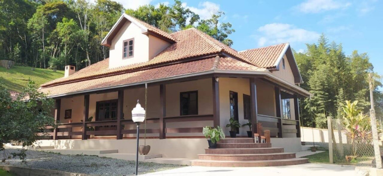 Imagem Chácara com 4 Quartos à Venda, 6 m² em Centro - São João Do Itaperiú Imagem Chácara com 4 Quartos à Venda, 6 m² em Centro - São João Do Itaperiú