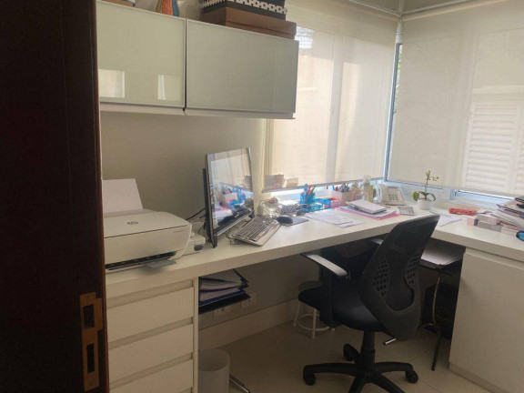 Imagem Casa com 4 Quartos à Venda, 300 m² em Alphaville - Santana De Parnaíba Imagem Casa com 4 Quartos à Venda, 300 m² em Alphaville - Santana De Parnaíba