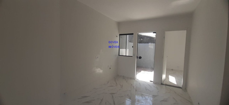Imagem Casa com 2 Quartos à Venda, 42 m² em Tatuquara - Curitiba