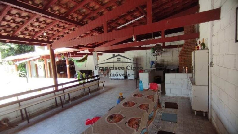 Imagem Imóvel com 2 Quartos à Venda, 35.758 m² em Quiririm - Taubaté Imagem Imóvel com 2 Quartos à Venda, 35.758 m² em Quiririm - Taubaté